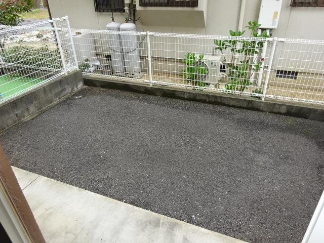 アーバンハイツリブ２のその他|専用庭