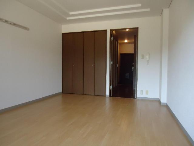 コミュニティータウンＤＸの居間・リビング|洋室②