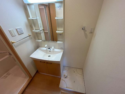 【その他】 | グローブ　コート | 洗濯機置場