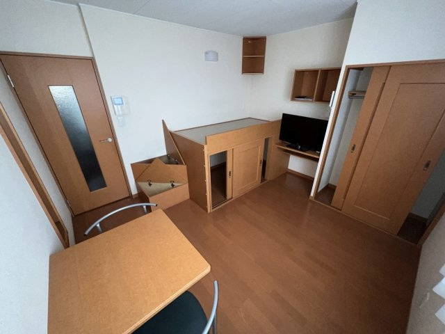 レオパレスすみだⅢの居間・リビング