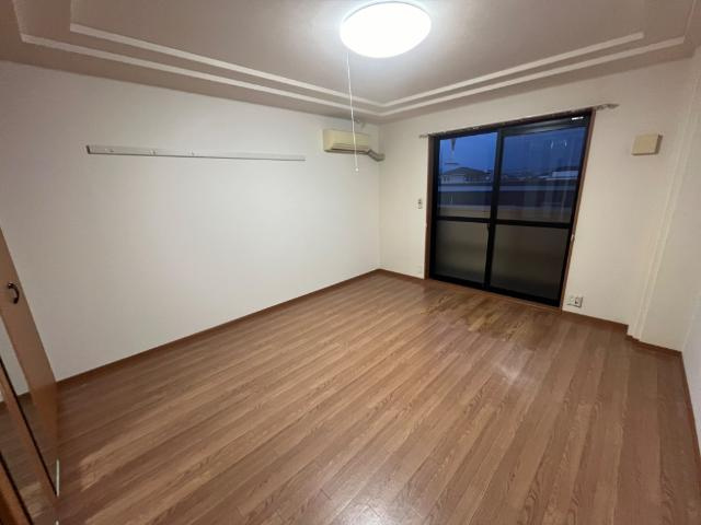 レ・シルフィードの内装|洋室