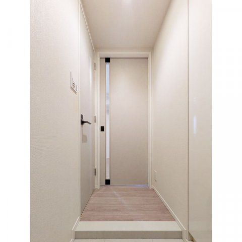 ブラウ住吉の玄関