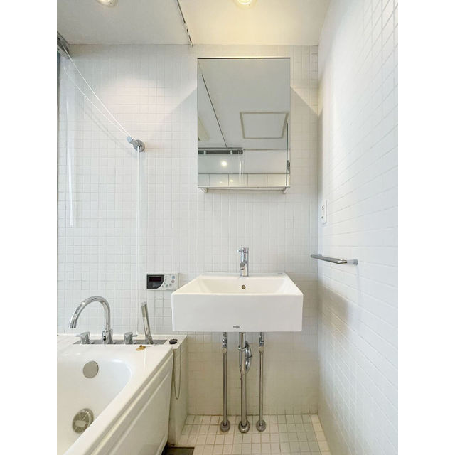 イプセ学芸大学の内装