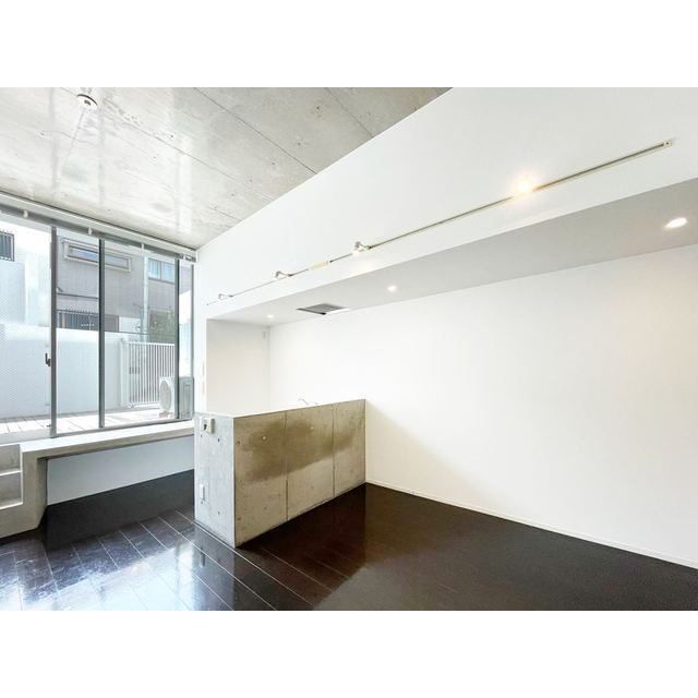 イプセ学芸大学の内装