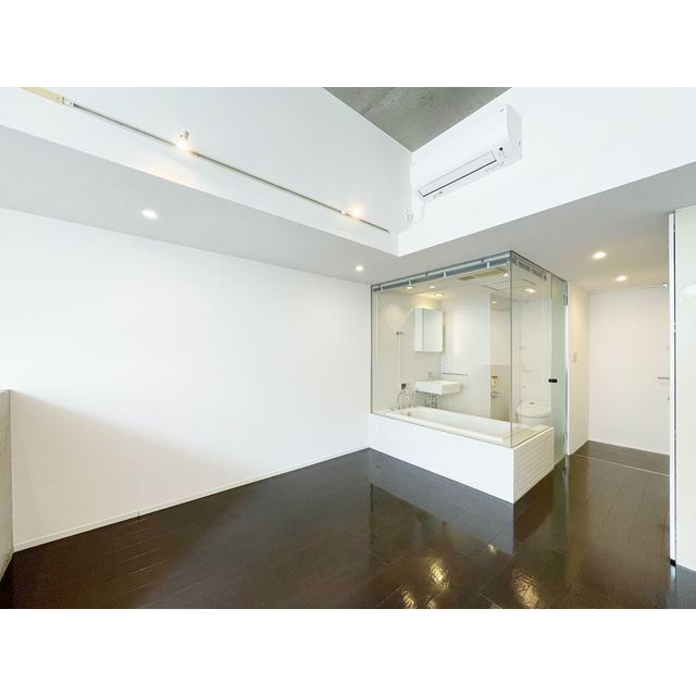 イプセ学芸大学の内装