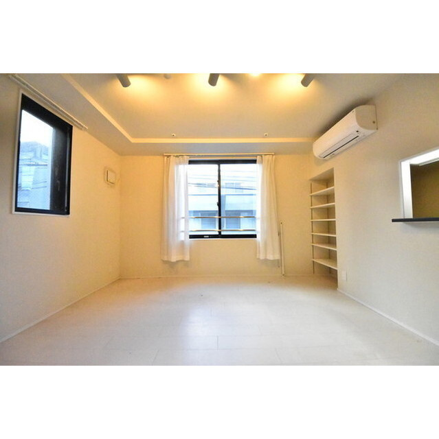 グローリオシェルト神宮前の内装