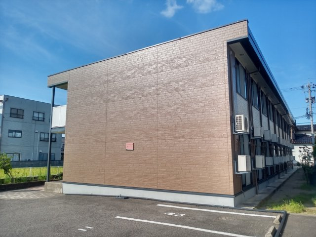 レオパレスリソーの外観