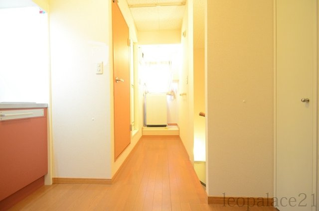 レオパレスＣＯＳＭＯＳの内装