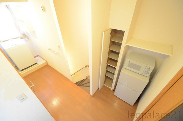 レオパレスＣＯＳＭＯＳのその他|家電付き