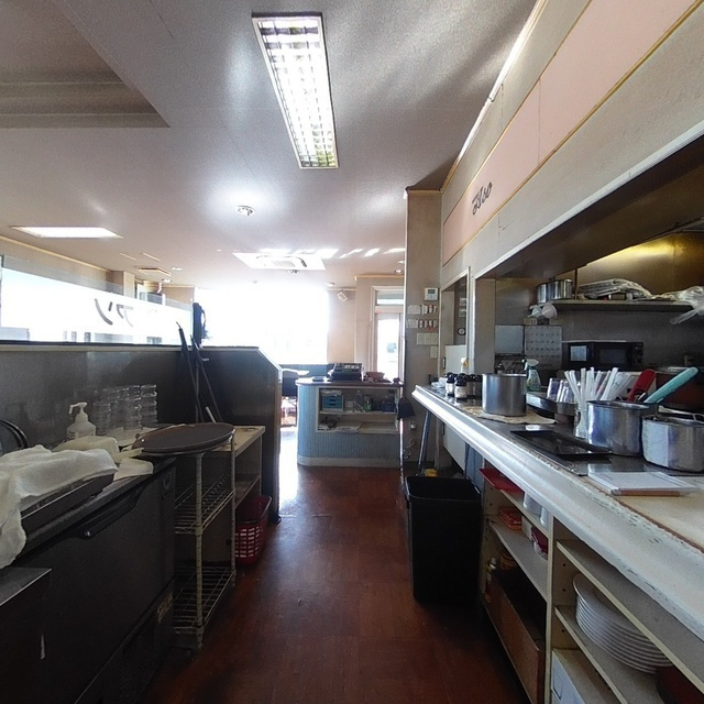 岐阜市萱場南２丁目の店舗一部の居間・リビング