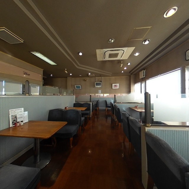 岐阜市萱場南２丁目の店舗一部の居間・リビング