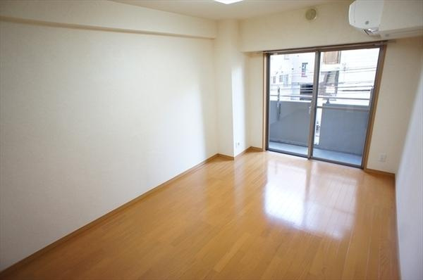 【居間・リビング】 | サンブリッジ | ※別部屋イメージ写真