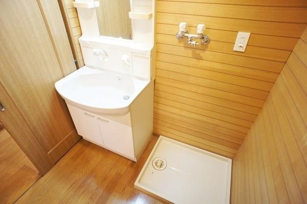 ケニーフラッツ玉川の洗面所