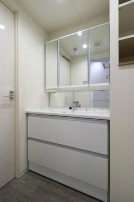 【洗面所】 | ラ・フォルム神楽坂