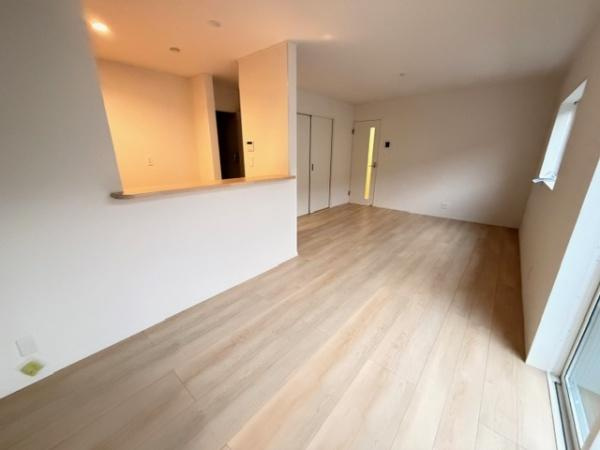 【居間・リビング】