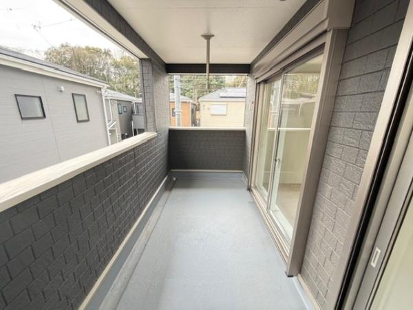 【バルコニー】