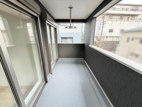 【バルコニー】