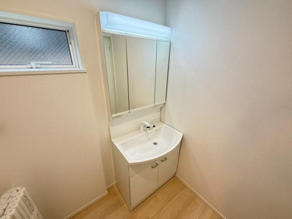 【独立洗面台】