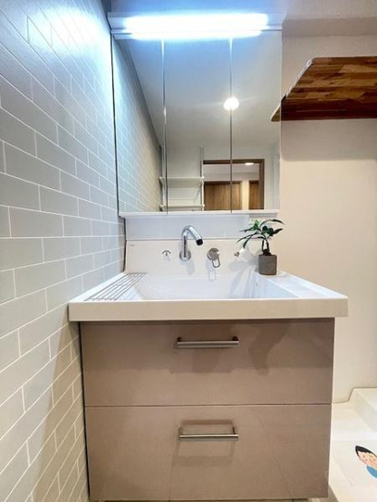 【独立洗面台】 | 日商岩井野江マンション