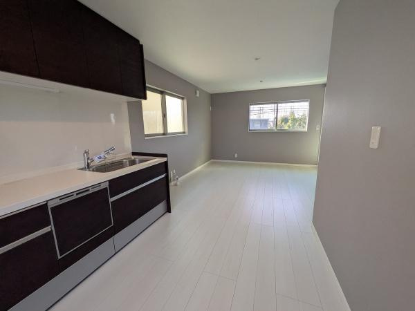 【居間・リビング】 | 門真市大橋町　中古戸建