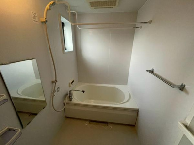 【浴室】 | グランドソレイユ