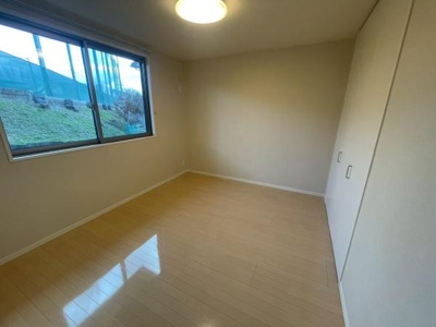 【洋室】 | グランドソレイユ