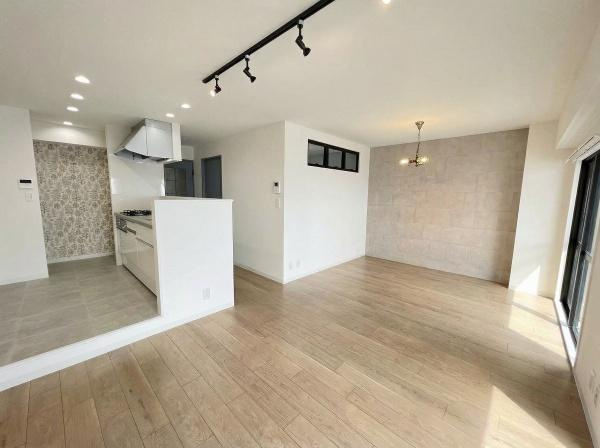 【居間・リビング】 | シーサイドシャトー塩屋　中古マンション