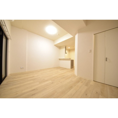 【内装】 | CRESCENT COURT