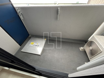 【バルコニー】 | サムティ難波VIVO（サムティ難波ヴィーヴォ） | サムティ難波VIVO　バルコニー