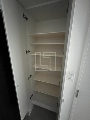 【収納】 | サムティ難波VIVO（サムティ難波ヴィーヴォ） | サムティ難波VIVO　シューズボックス