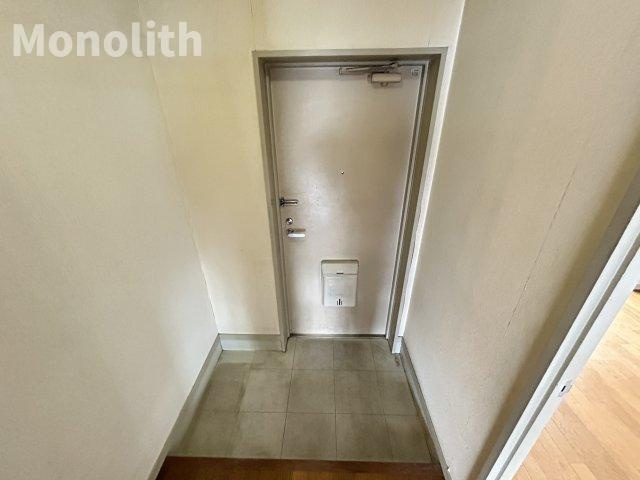 サンクレスト府中の玄関