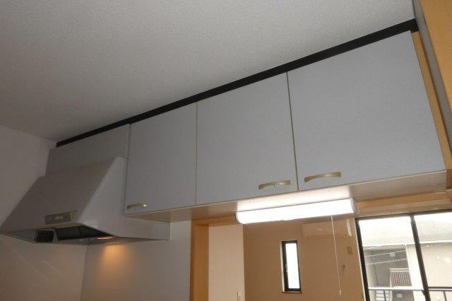 ジョイラックスＡのキッチン|キッチン上収納