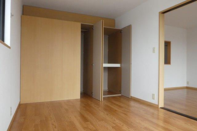 ジョイラックスＡの収納|洋室