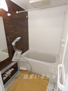 広島市安佐北区可部２丁目のアパートの浴室|追い焚き・浴室暖房乾燥機・手すりあり