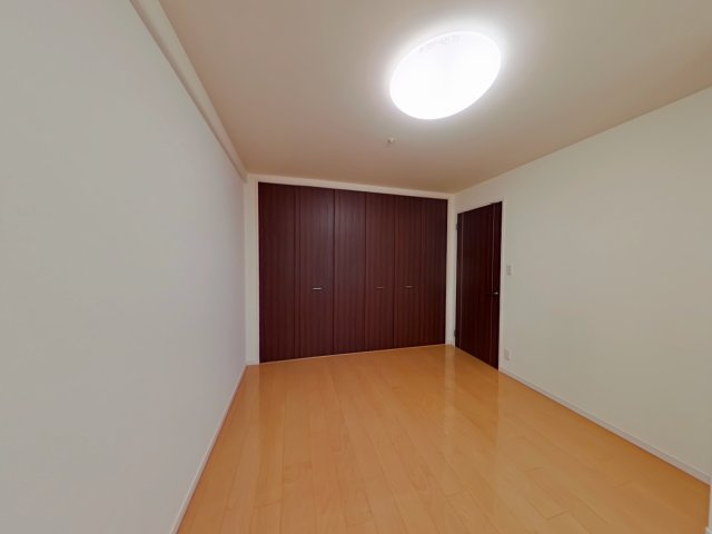 アルファステイツ大学病院通りの洋室|北側洋室7.1帖