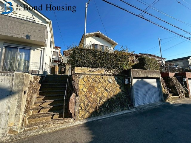 リフォ済み即入居可　清水　中古戸建　築46年の外観