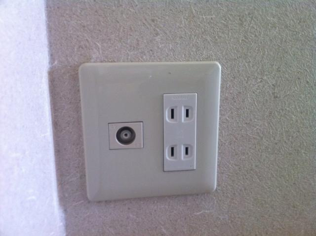 ネオパリエＡのその他|コンセント