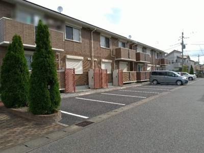 【駐車場】 | リビングタウン犬塚A | 参考写真