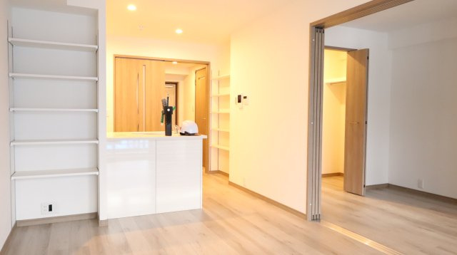 大町市大町の賃貸マンションの居間・リビング