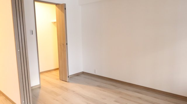 大町市大町の賃貸マンションの内装