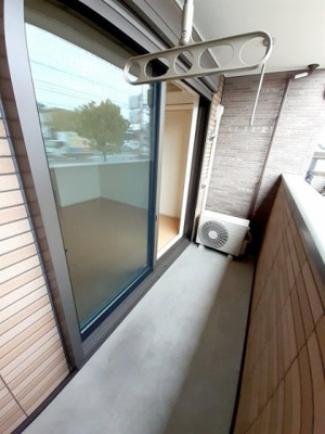 【バルコニー】 | ライツ壱番館 | 落ち着いた時間を過ごせるバルコニーです