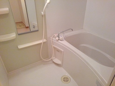 【浴室】 | エクセレント・御着 | お風呂です