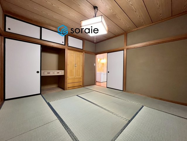 日高市南平沢　中古戸建の内装|1/24　撮影