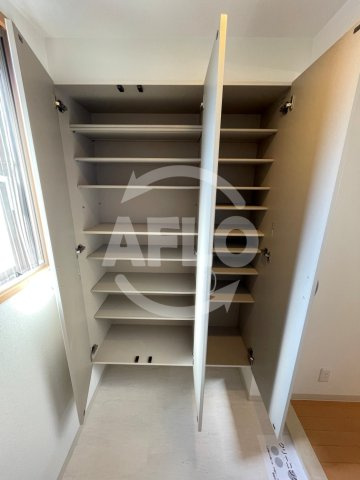 ヴェルドミール・ユモト　東粉浜小学校区の収納|ヴェルドミール・ユモト　シューズボックス