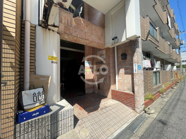 コーポエクセルⅠ　依頼小学校区のエントランス|コーポエクセルI　エントランス