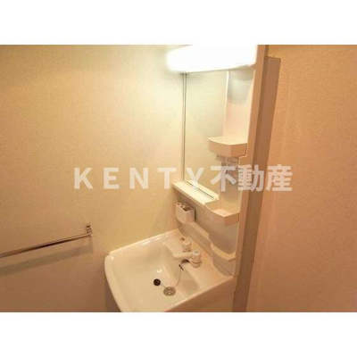 【洗面所】 | ＳＴハイム千鳥 | ゆったりとスペースのある洗面所