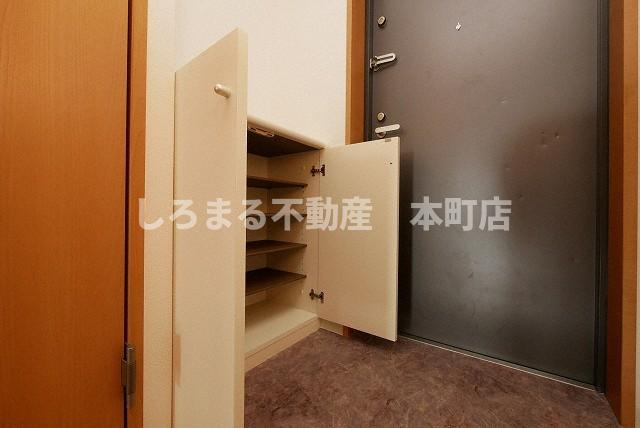 アーデンタワー靭公園の収納