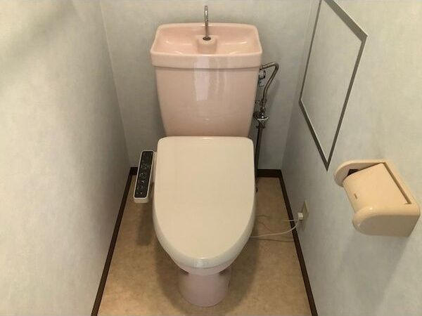 エレガンス喜連のトイレ