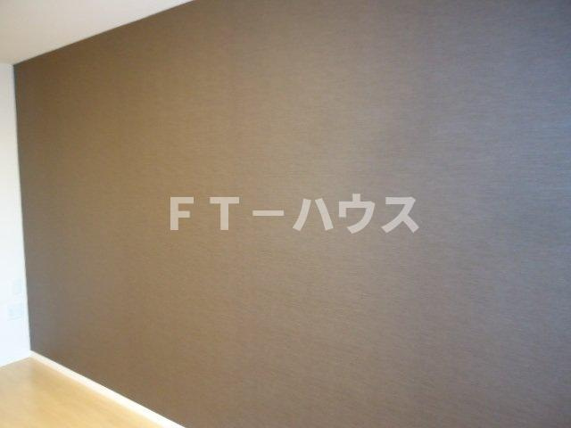 ノアールの内装|アクセントクロス