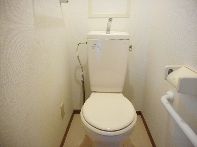 ラルジュウエストのトイレ